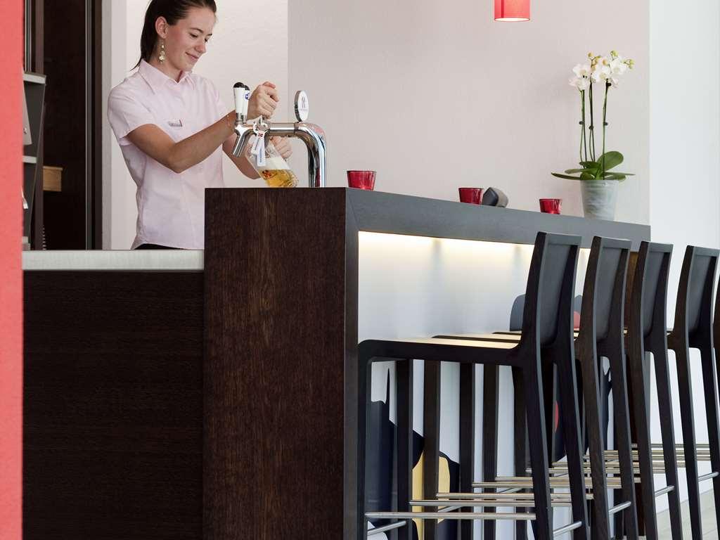 Hotel Ibis Bahnhof 2*